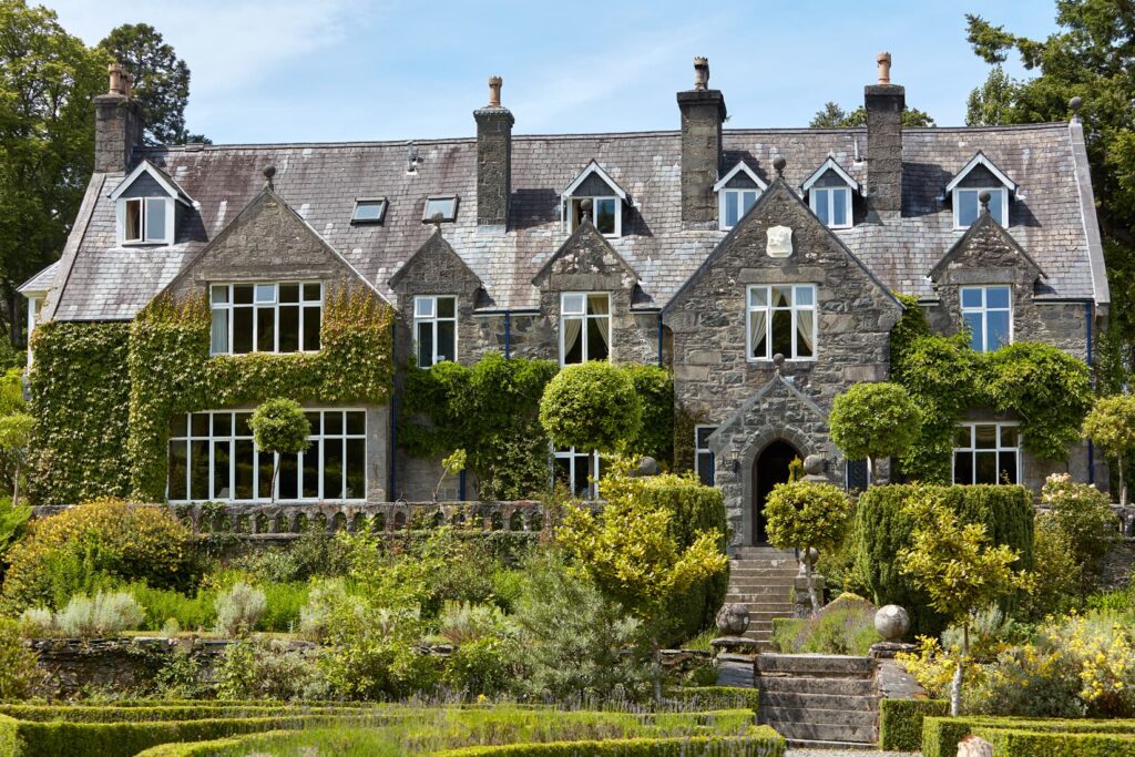 Exterior View Of Penmaenuchaf Hotel